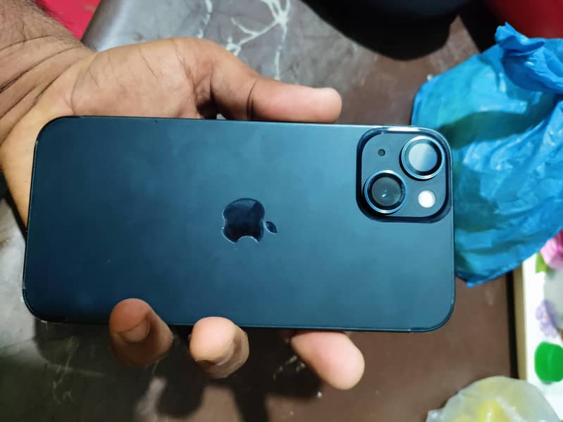 Apple iPhone 13 0