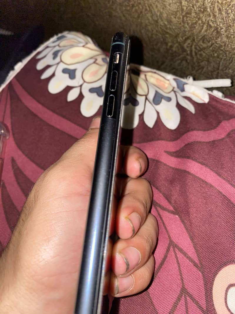 Apple iPhone 11 Pro 7