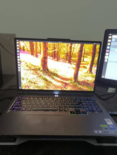 Lenovo legion 5 ultra 9, 32 GB DDR5,1 TB SSD, RTX 5060