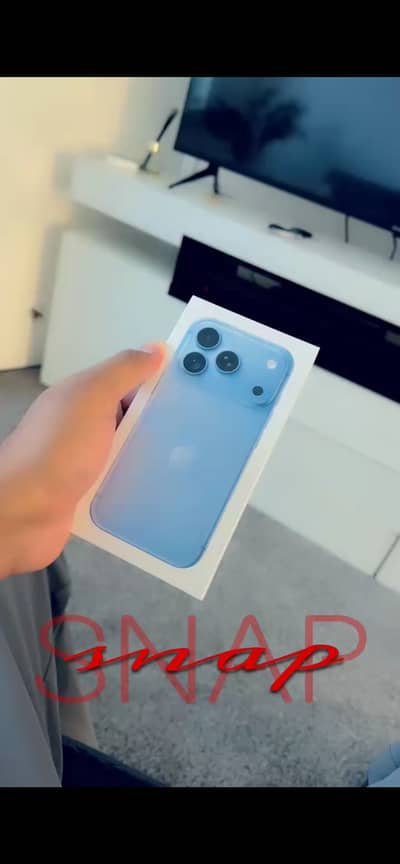 Apple iPhone 18 Pro Glacier