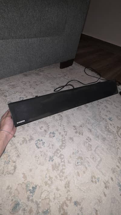 SAMSUNG HW-T400 SOUNDBAR 2.0CH