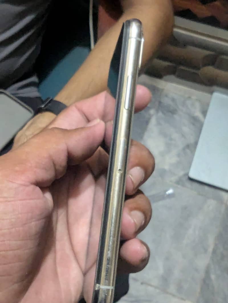 Apple iPhone X 1