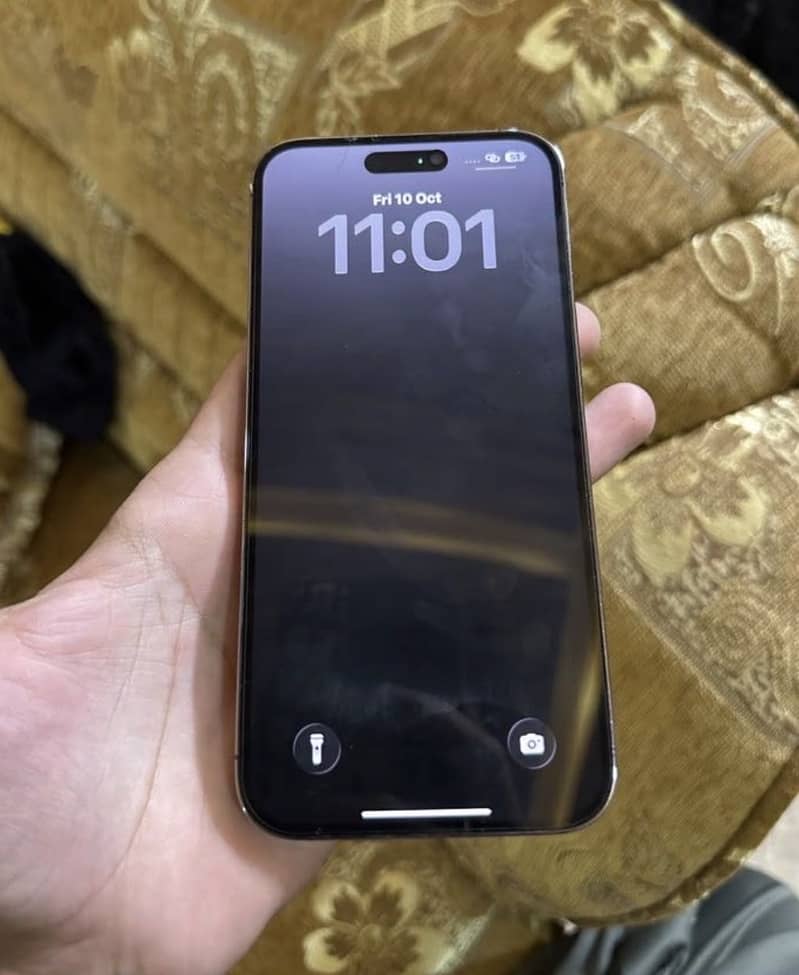iPhone 14 Pro Max 1