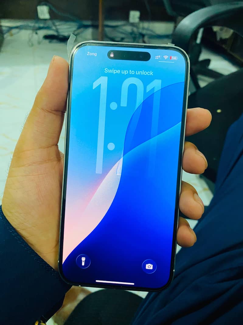 Apple iPhone 14 Pro Max 4