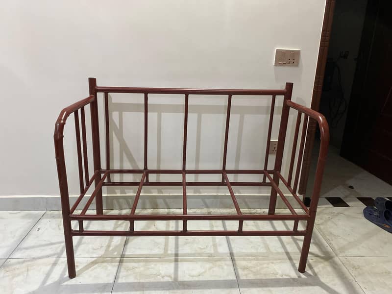 Heavy Iron structure sofa 2