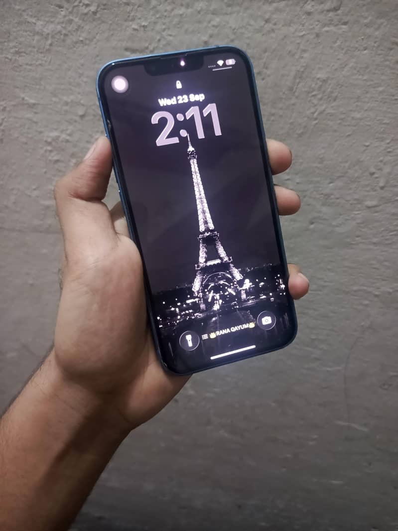 Apple iPhone 13 3