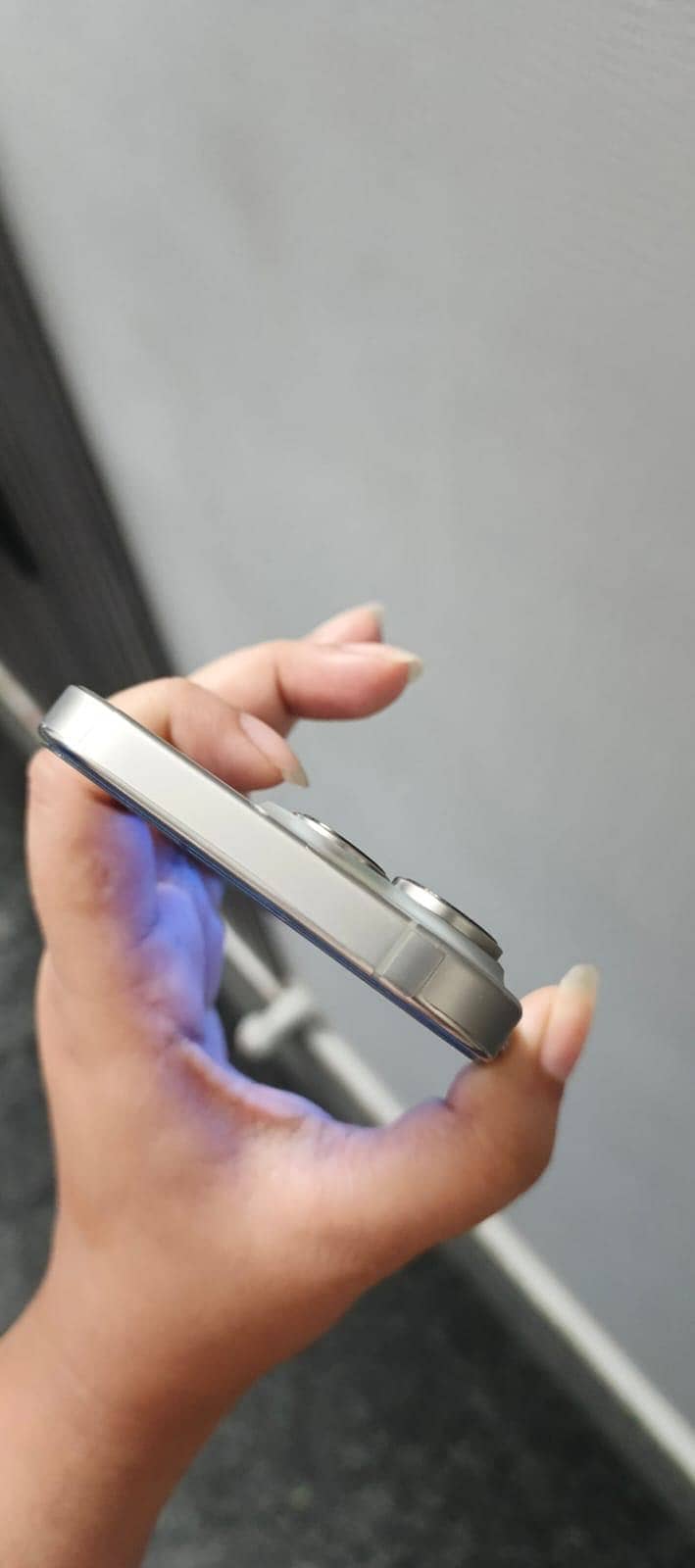 Apple iPhone 16 Pro 4