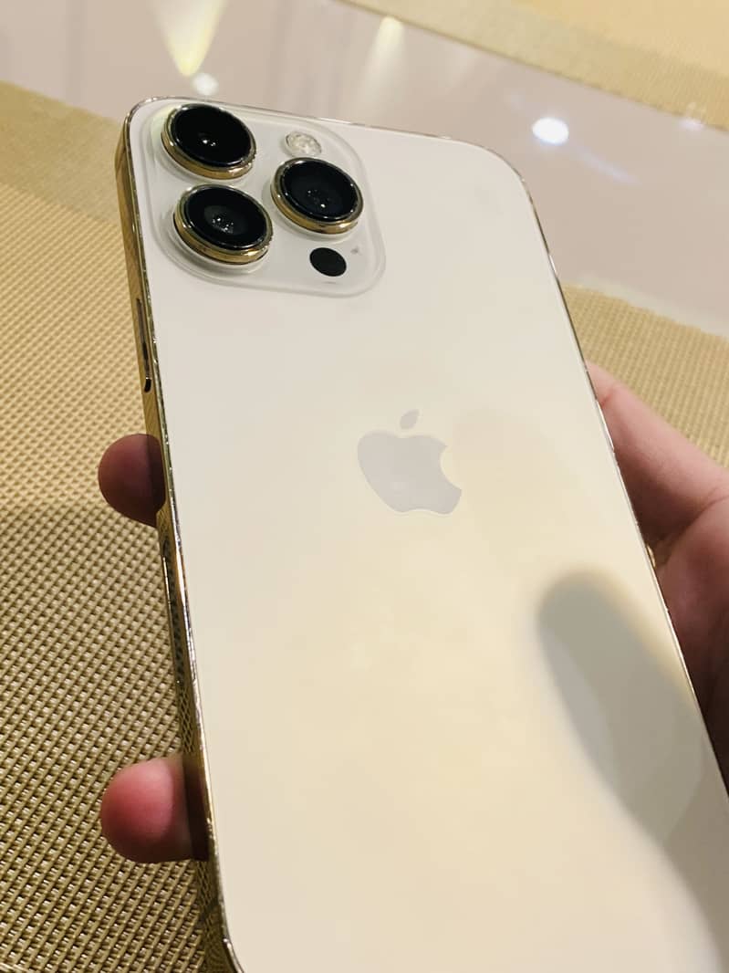 Apple iPhone 14 Pro Max 7
