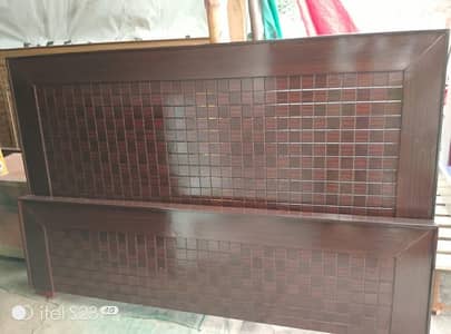 Double bed wooden/bed king siza Double bed  /bed