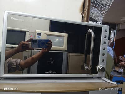 microwave oven with grill