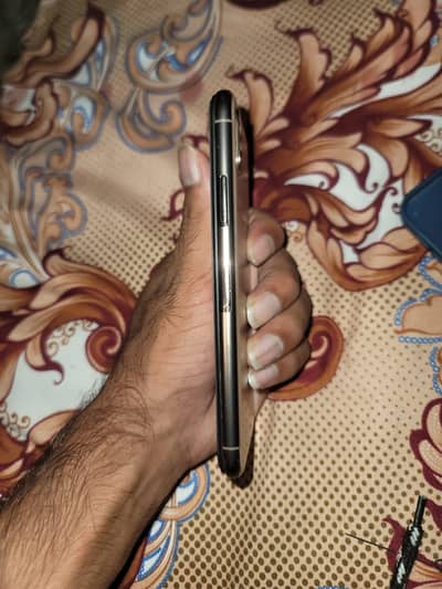 Apple iPhone XS