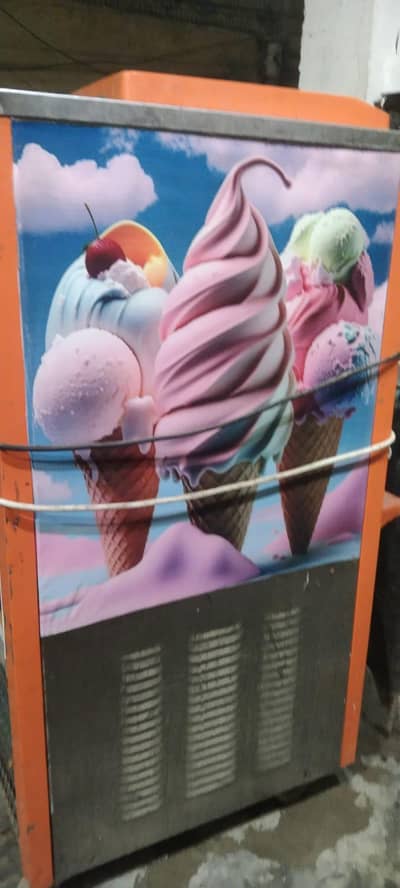 CONE ICE CREAM MACHINE 3 IN 1