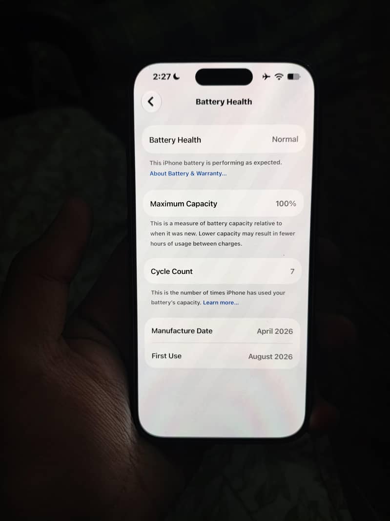 Apple iPhone 16JV 1