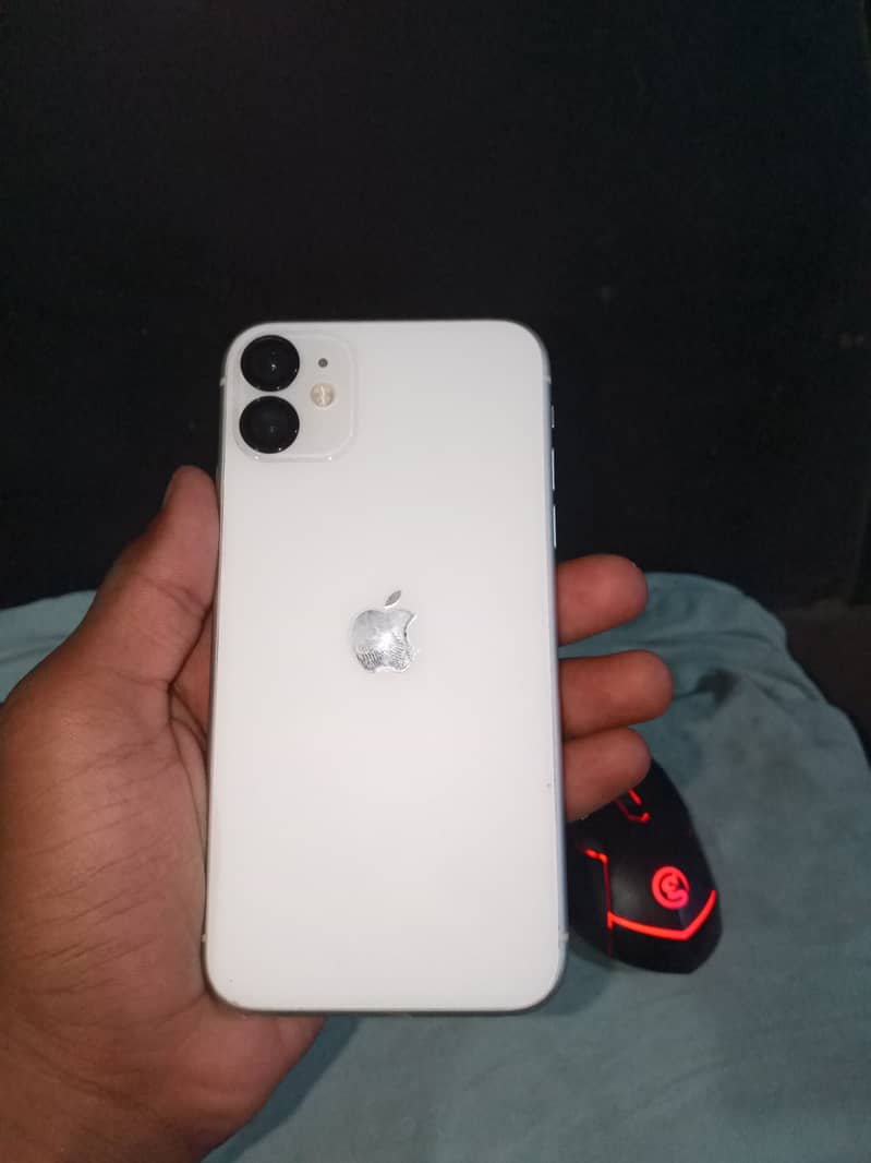 Apple iPhone 11 1