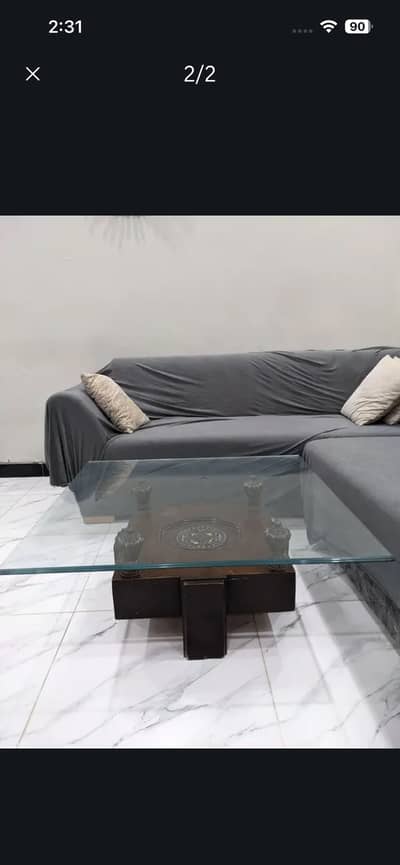 Centre table