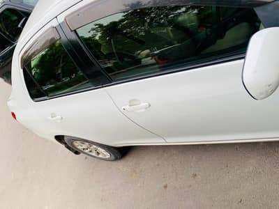 Toyota Belta 2007