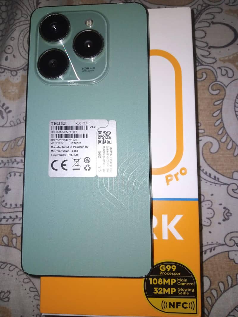 Tecno Spark 20 Pro 0
