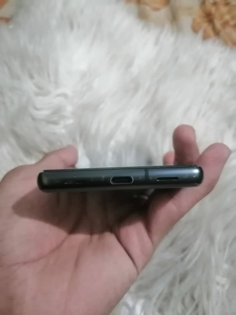 Google Pixel 7a 2