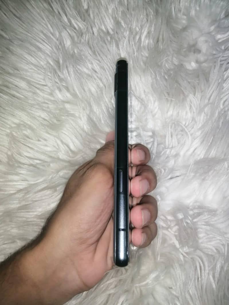 Google Pixel 7a 5