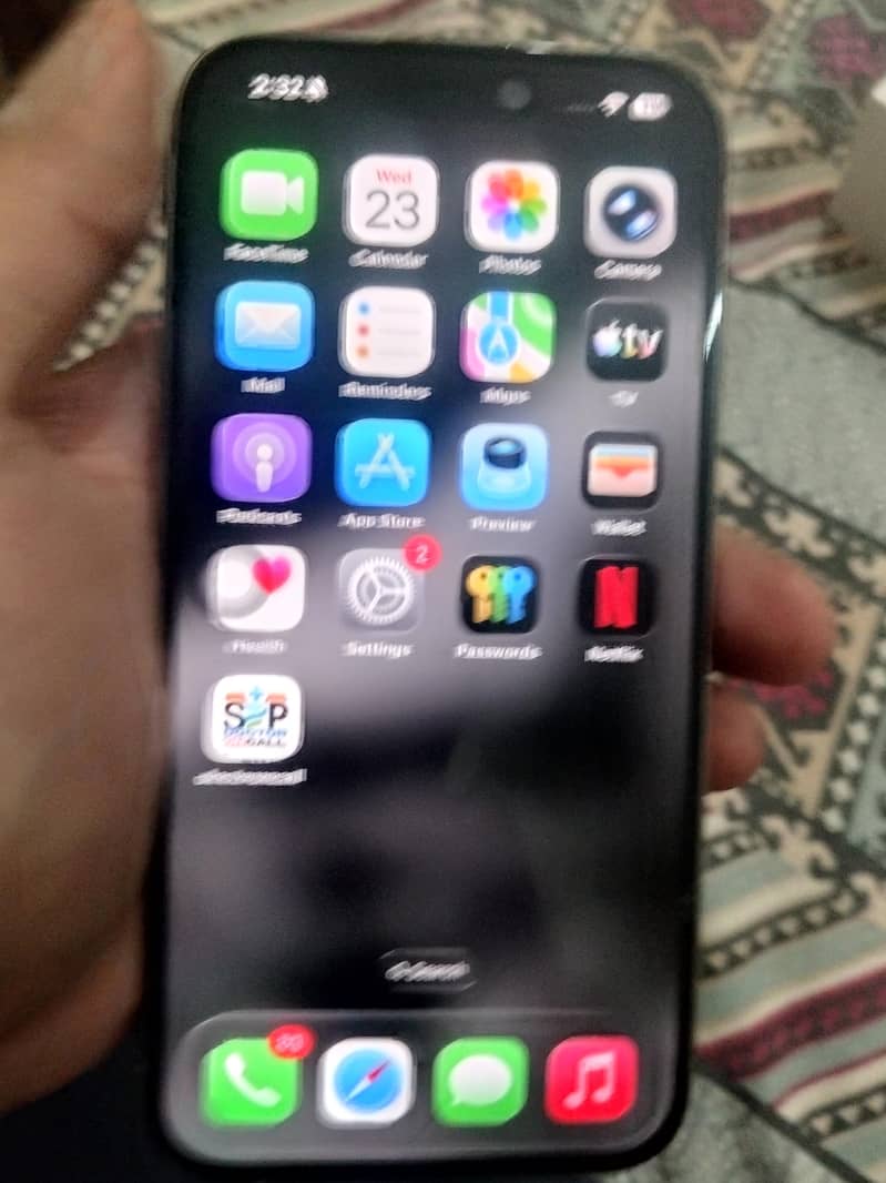 Apple iPhone 15 Pro 3