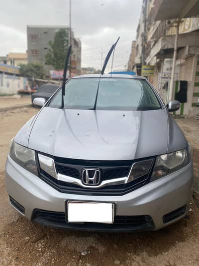 Honda City IVTEC 2018 family use car. .