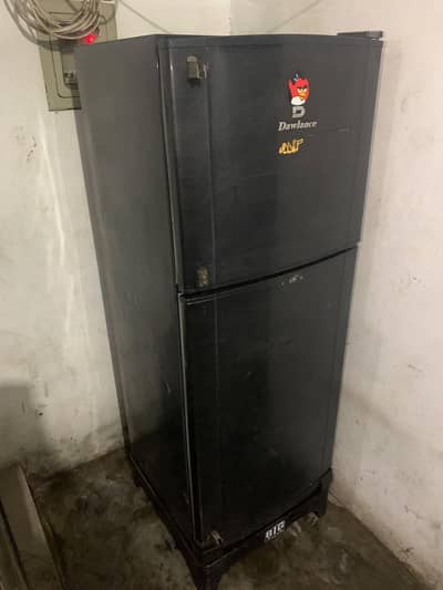 New jesi frige all ok abhi 10 sal chal skti hai or bhi