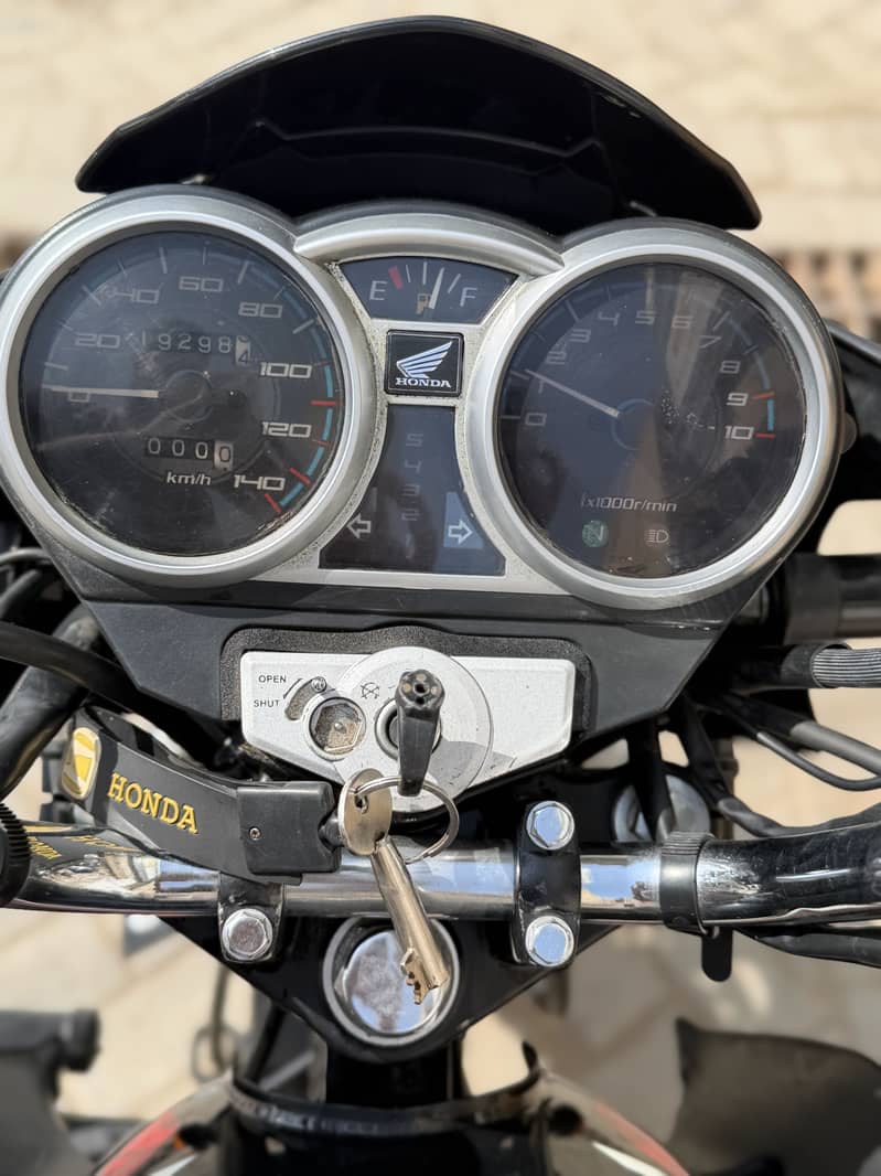 Cb150f mint condition 9