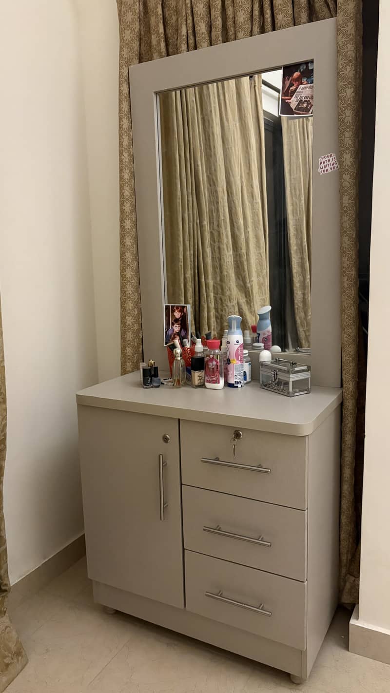 Bedroom Set 4