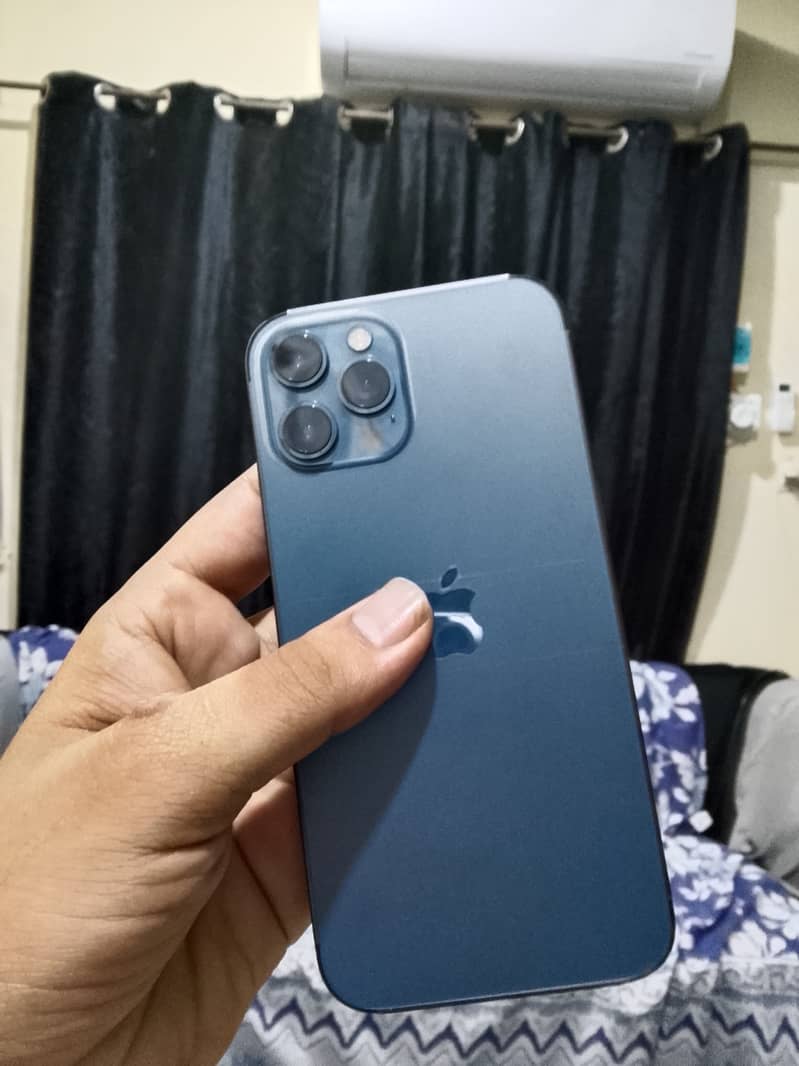 Apple iPhone 12 Pro Max 1