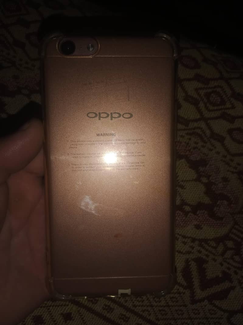 OPPO A57 1