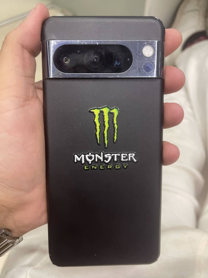 Google Pixel 8 Pro 0