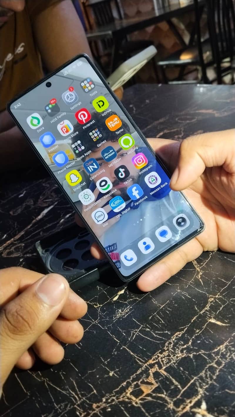 Tecno CAMON 30 2