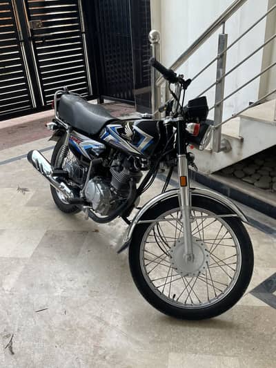 Honda CG 125 2025