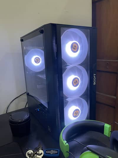 Gaming Pc Ryzen 3 4100 with All accessories