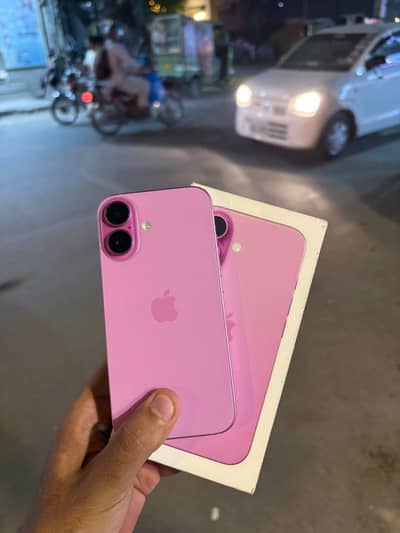 Apple iPhone 16
