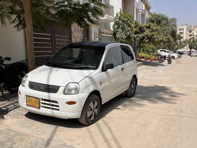 Mitsubishi Minica 2007