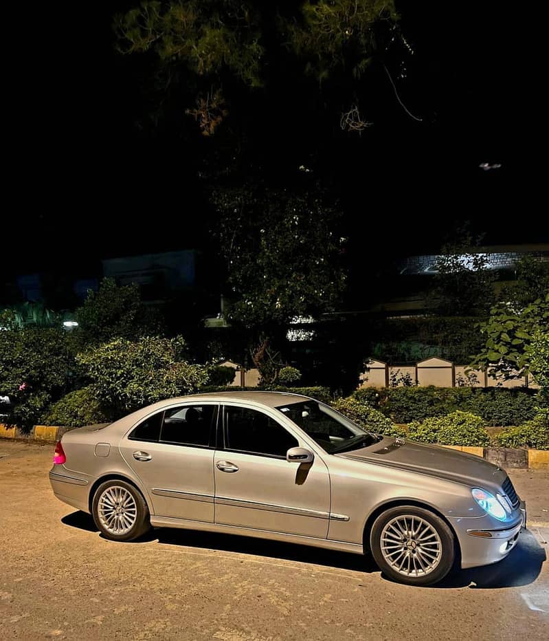 Mercedes E Class 2005 3