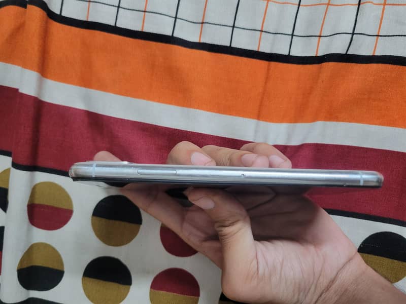 Apple iPhone X 1