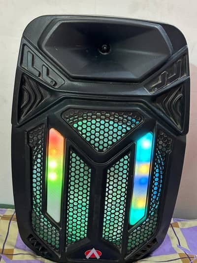 Audionic speaker original used excellent condition