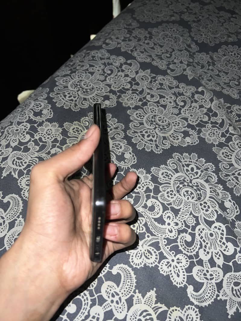 Infinix Note 30 4
