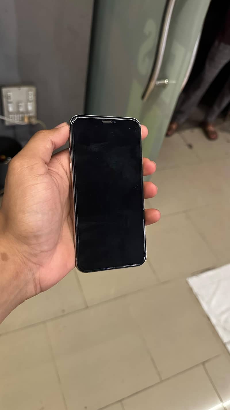 Apple iPhone X 2