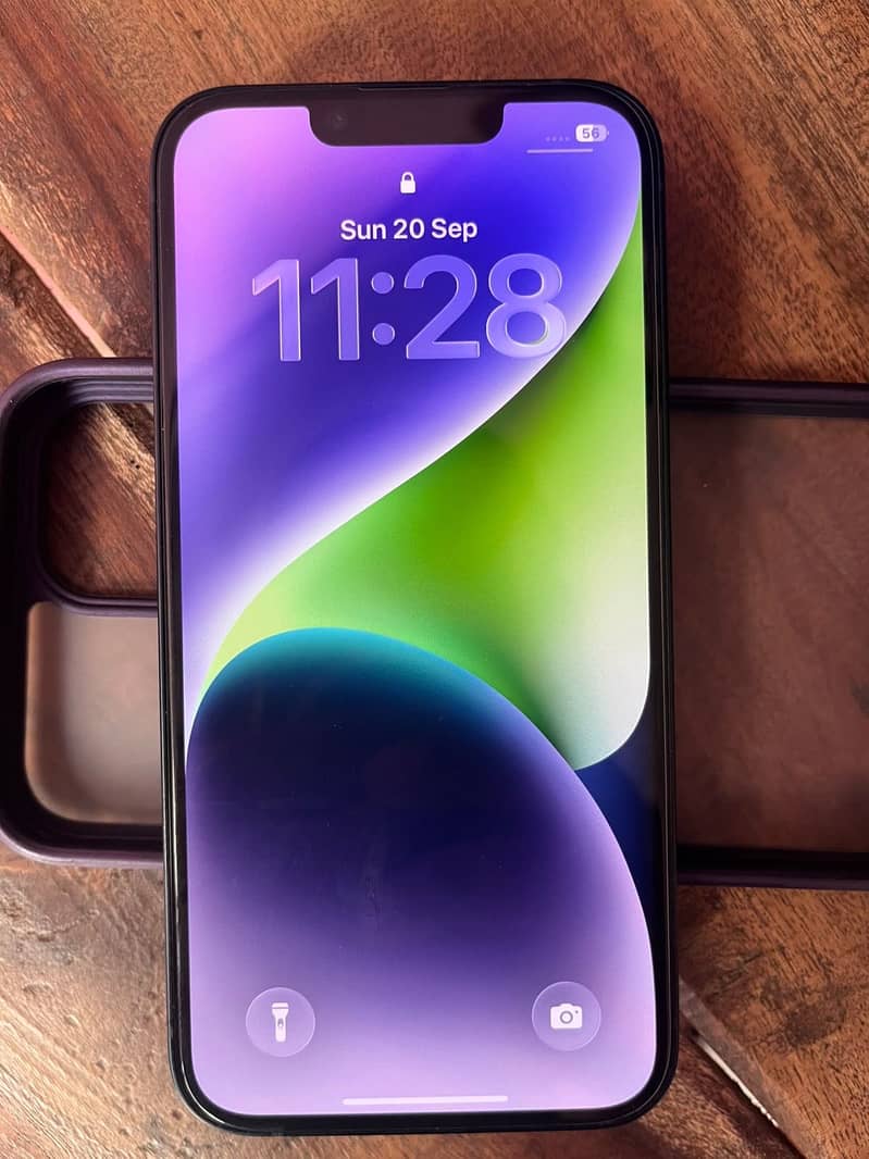 Apple iPhone 14 3