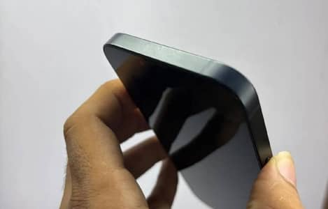 iPhone 13 128GB Midnight Black – Excellent Condition