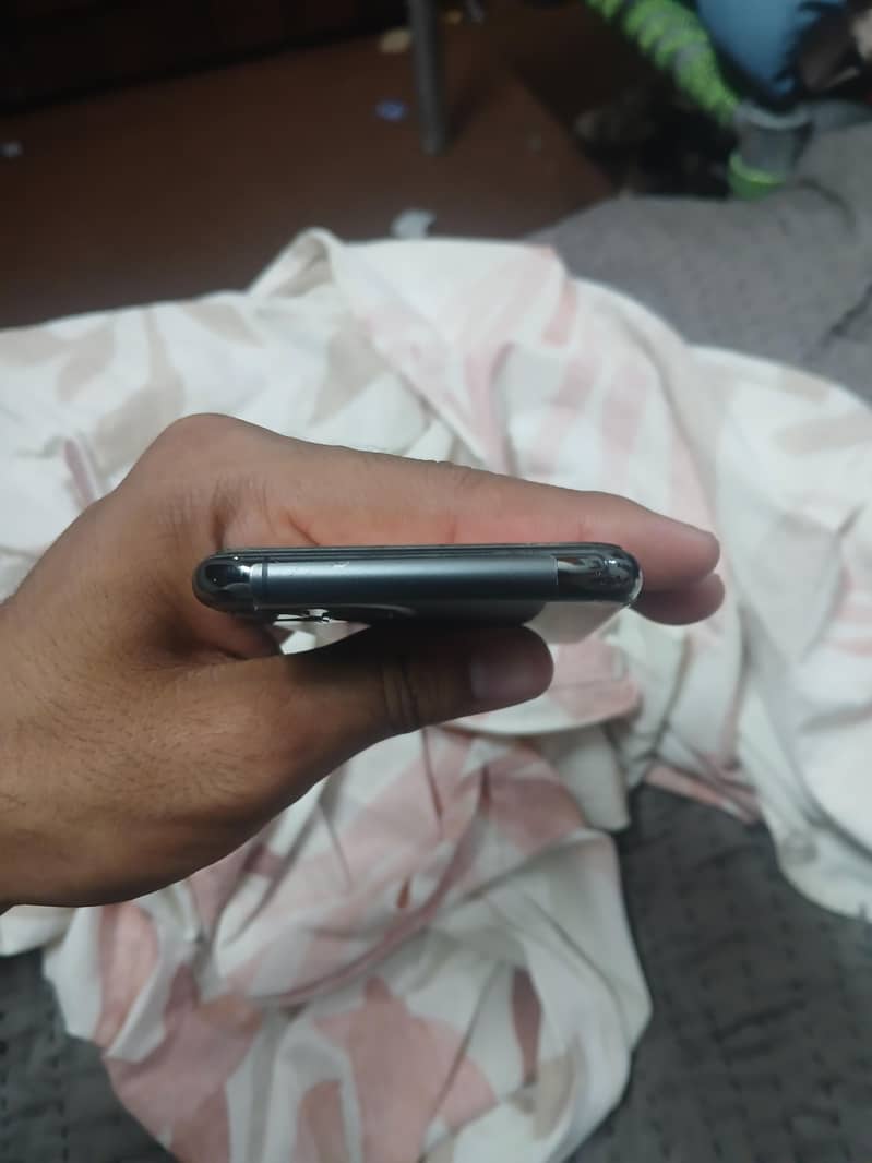 Iphone 11 pro 3