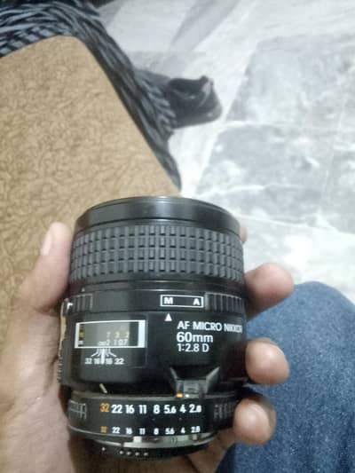 Nikon 60mm lens M