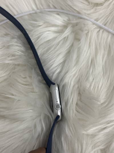 Apple watch series 10 46mm 100 percent battery health (fixed price)