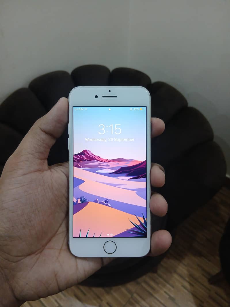 Apple iPhone 7 1