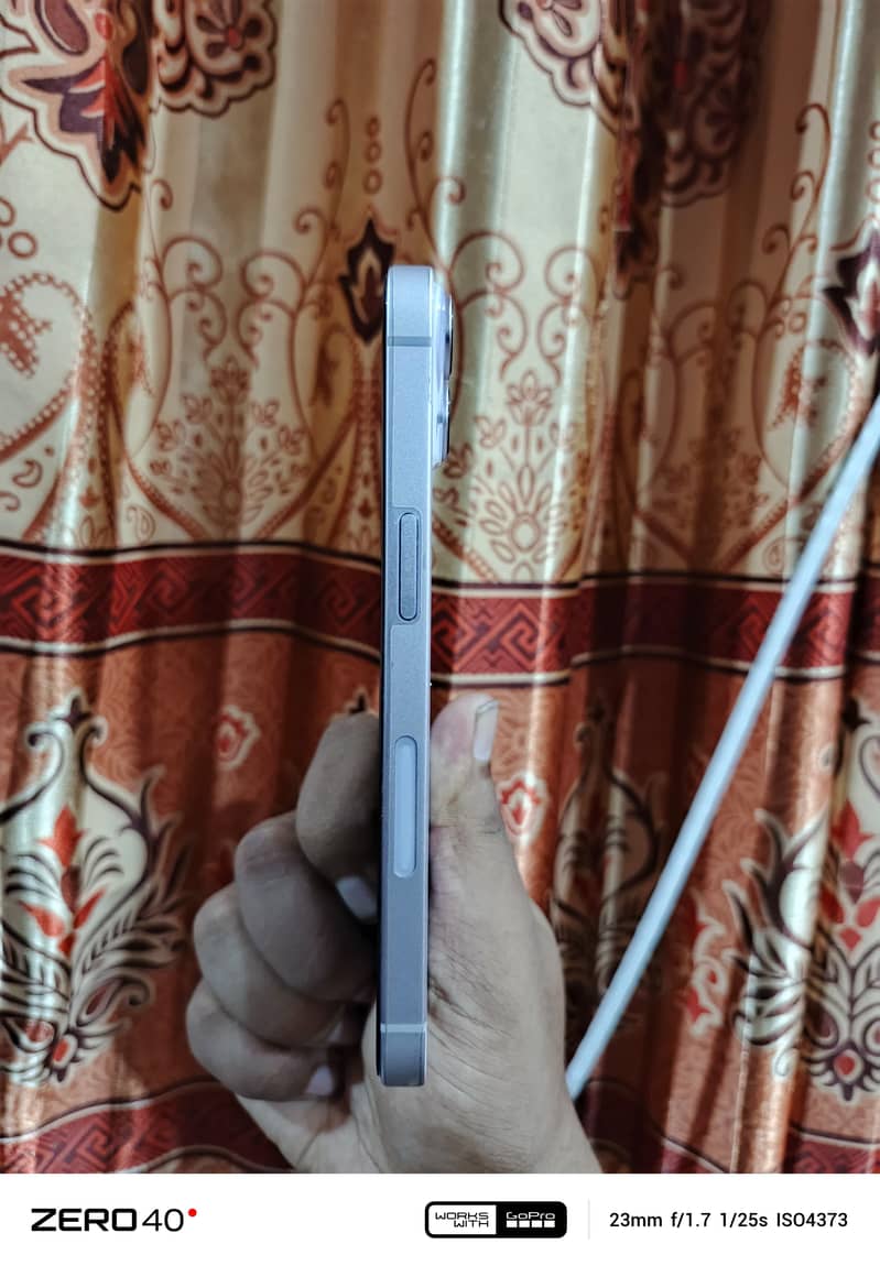 Apple iPhone 14 2