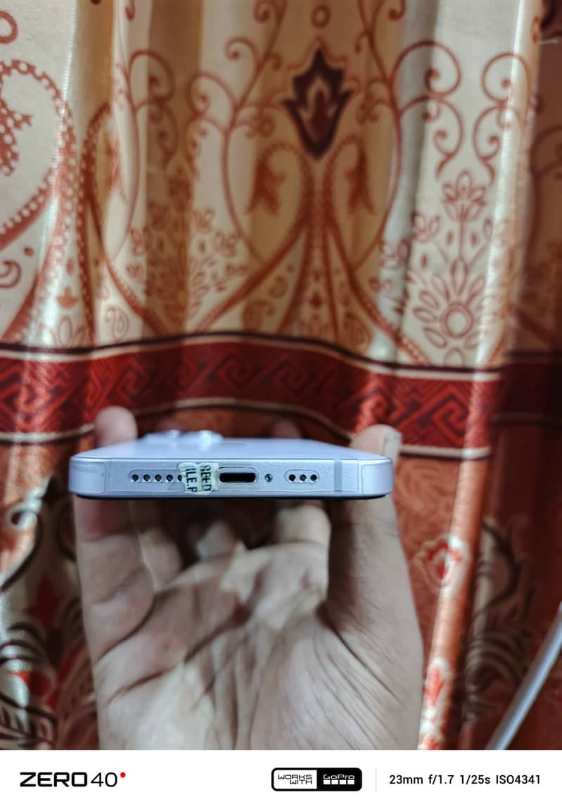 Apple iPhone 14 6