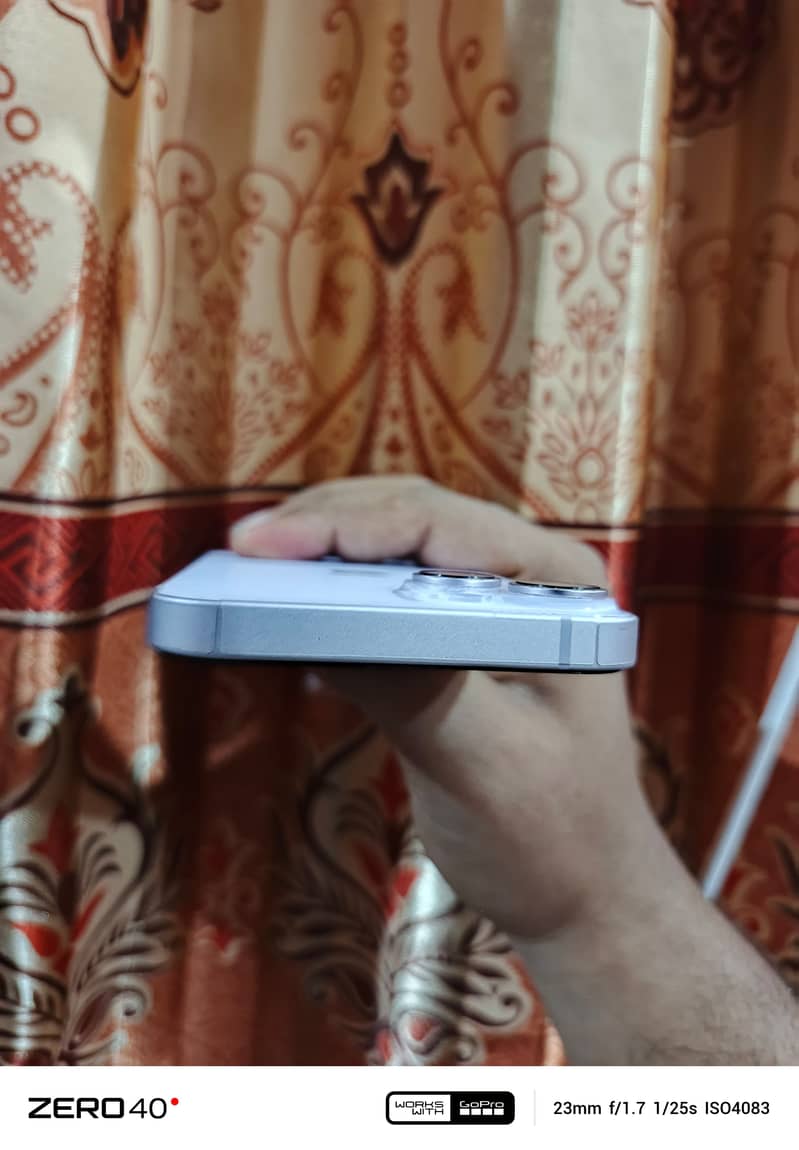 Apple iPhone 14 7